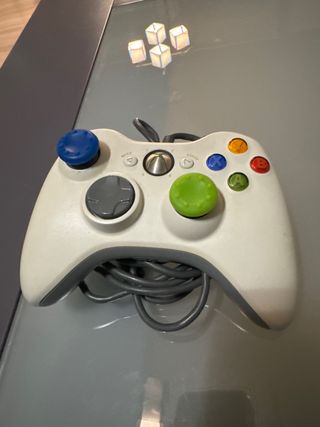 Mando Xbox 360 con cable