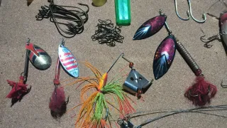 Señuelos de pesca para lucio