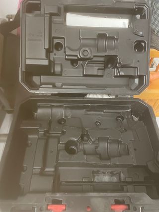 Maletín Milwaukee para taladro
