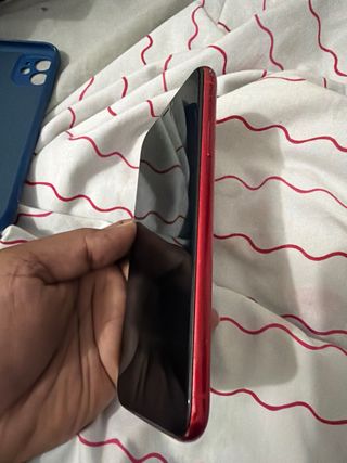 iPhone 11 64GB Rosso