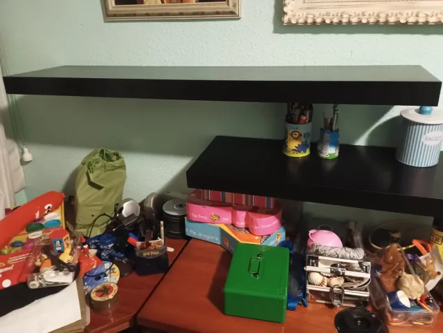 Baldas flotantes negras