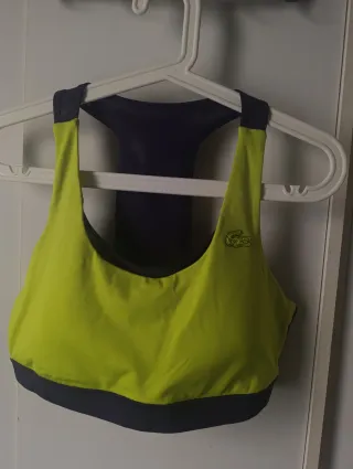 Top deportivo Lacoste verde  TALLA M