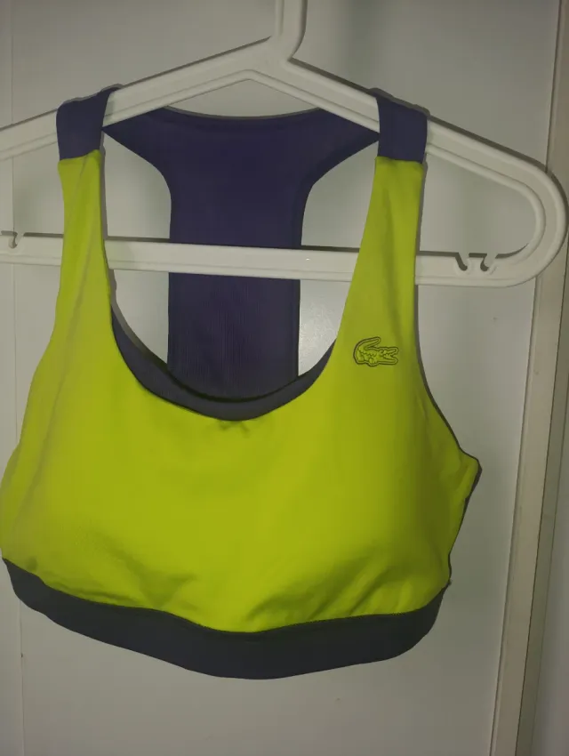 Top deportivo Lacoste verde  TALLA M