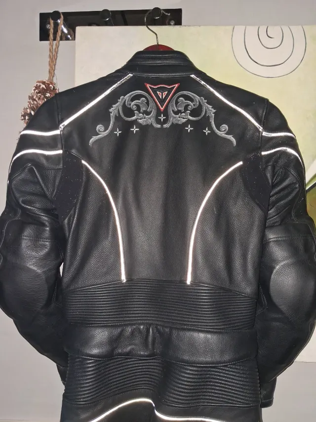 Mono 2 piezas Dainese moto Casi sin uso,como nuevo