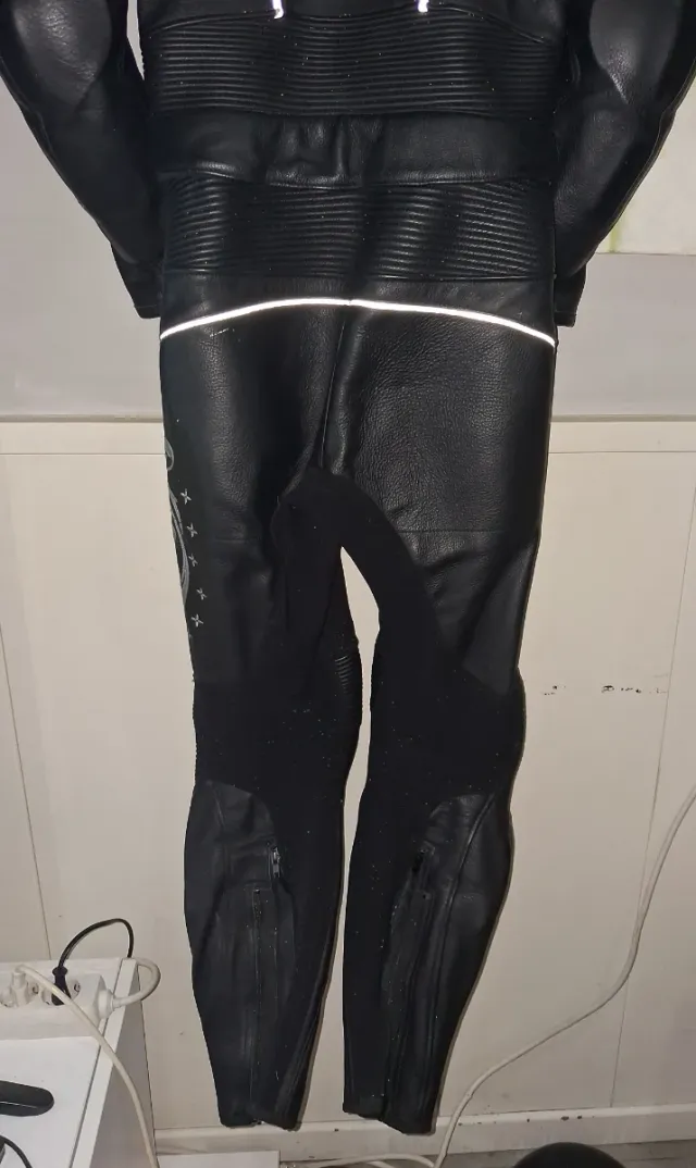 Mono 2 piezas Dainese moto Casi sin uso,como nuevo