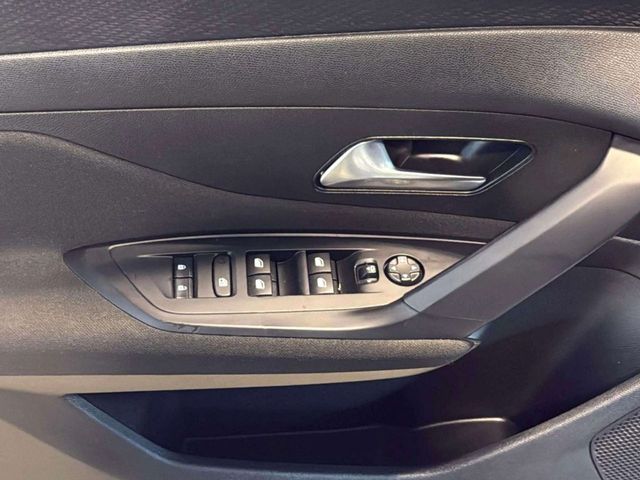 Peugeot 308 5P Active PureTech 130 S&S MAN