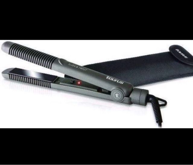 Plancha Pelo Taurus y dos regalitos de viaje