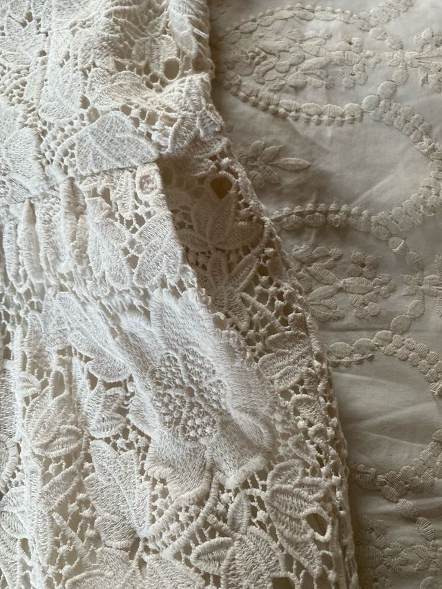 Vestido de encaje de Pedro del Hierro Blanco T.44