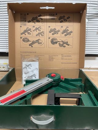 Estación de serrado Bosch PLS 300