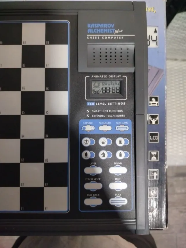 Scacchi Elettronici Kasparov Alchemist Plus