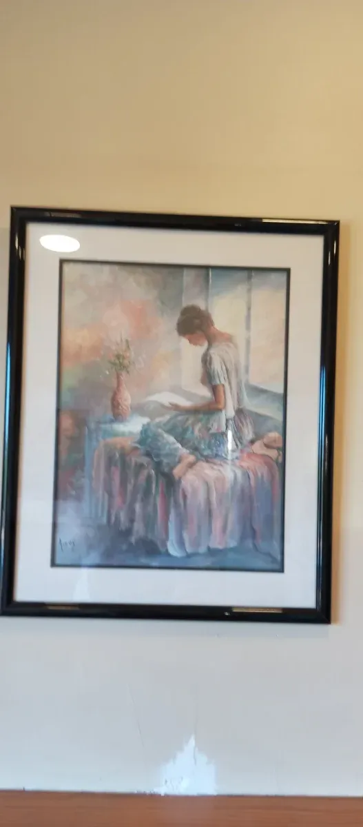 Acuarela niña leyendo