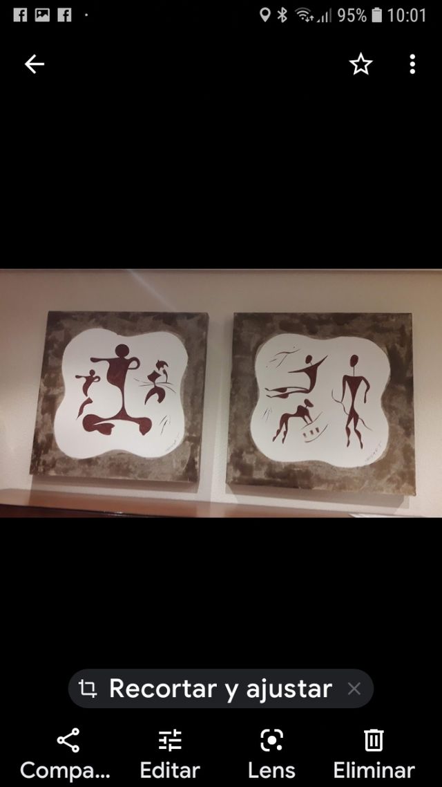 Dos cuadros decorativos