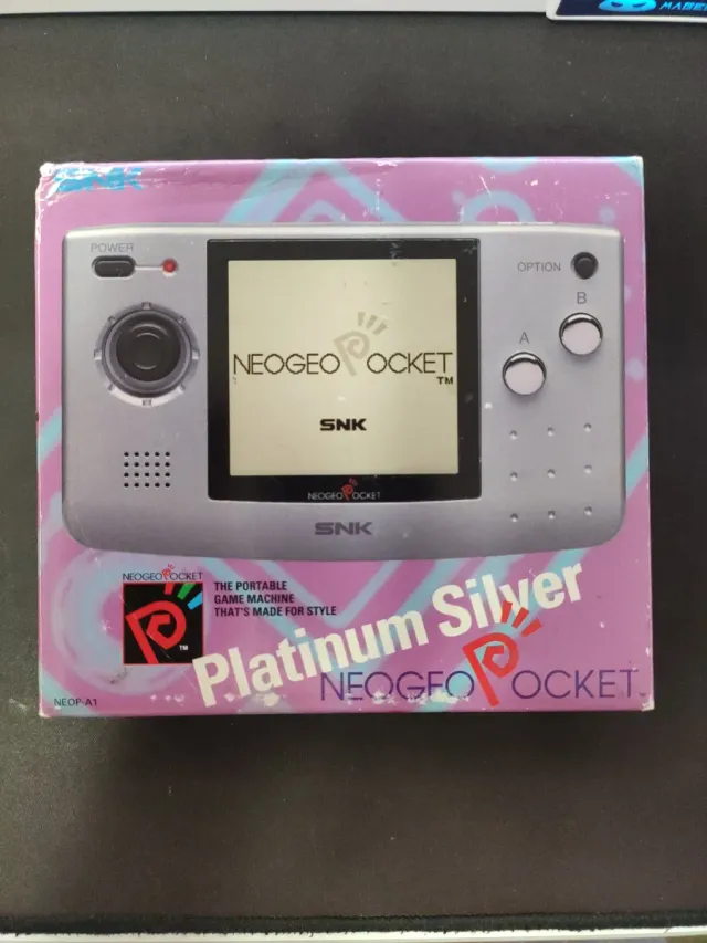Neo Geo Pocket Platinum Silver