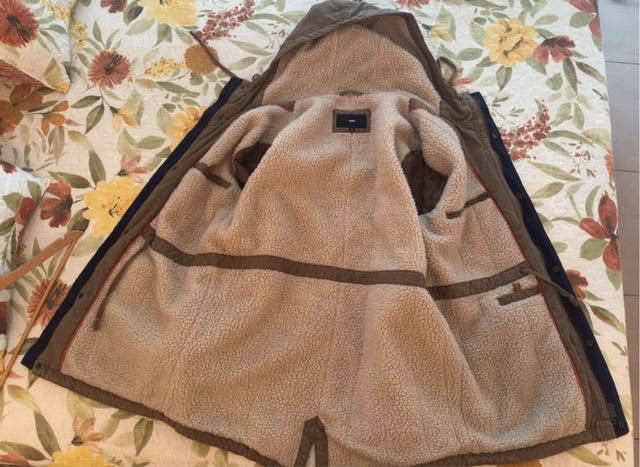 Abrigo hombre borreguito beige.