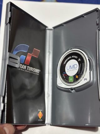 Gran Turismo PSP Platinum