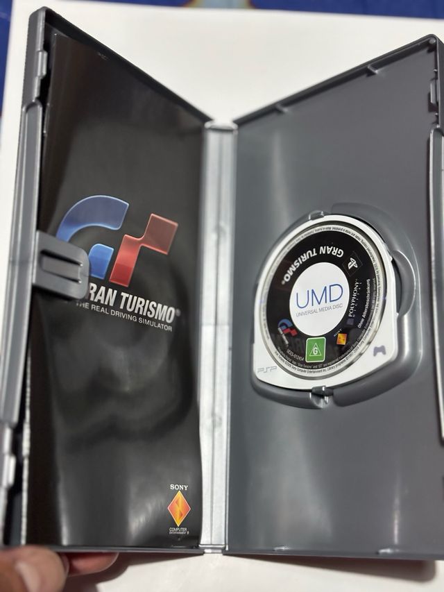 Gran Turismo PSP Platinum