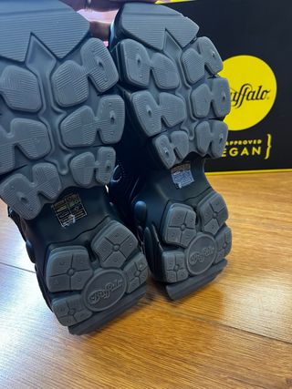 Sandalias Buffalo Negras