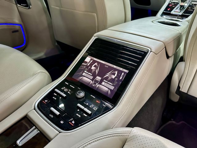 Porsche PANAMERA TURBO S E-Hybrid 680cv