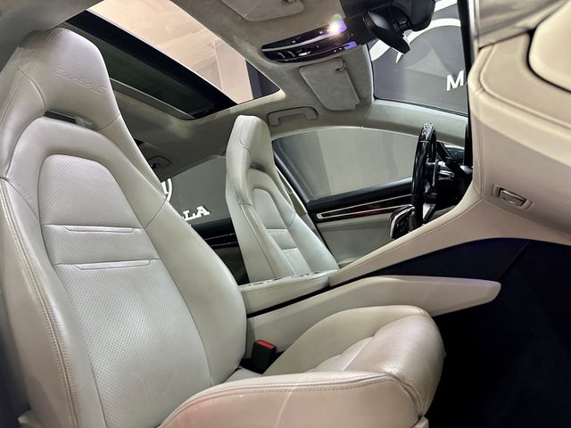 Porsche PANAMERA TURBO S E-Hybrid 680cv