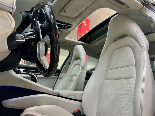 Porsche PANAMERA TURBO S E-Hybrid 680cv
