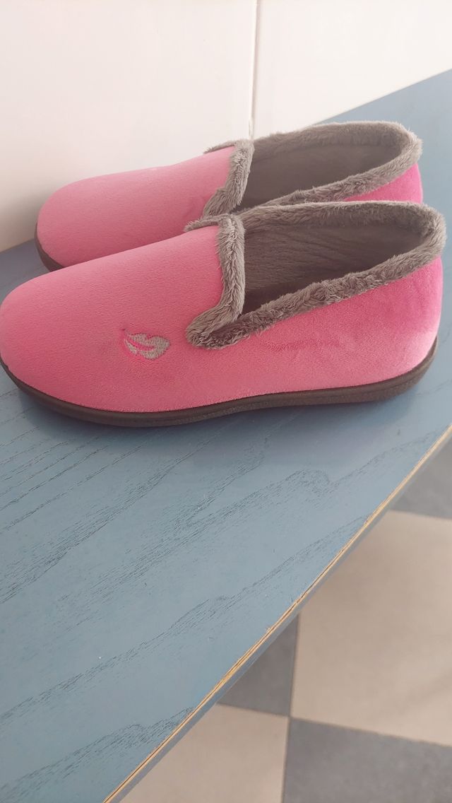 Zapatillas de estar por casa para chica