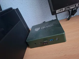 Mini PC BMAX completo 