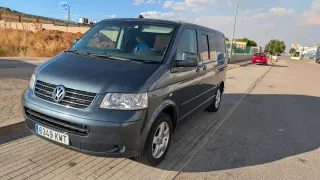 Furgoneta Volkswagen Multivan T5 2006