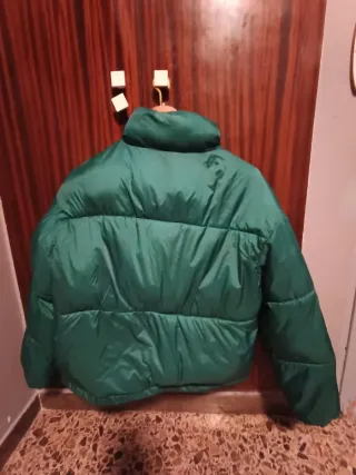 Abrigo acolchado verde
