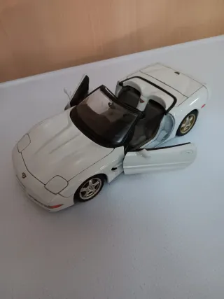 Réplica Coche Corvette Blanco