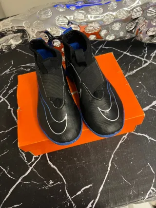 Zapatillas Nike niño negras y azules