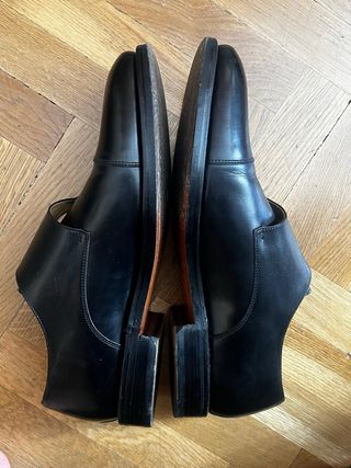 Zapatos Doble Hebilla Berwick Negros