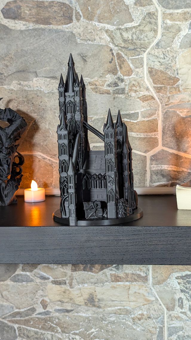 Estátua Castelo Gótico Medieval Preto