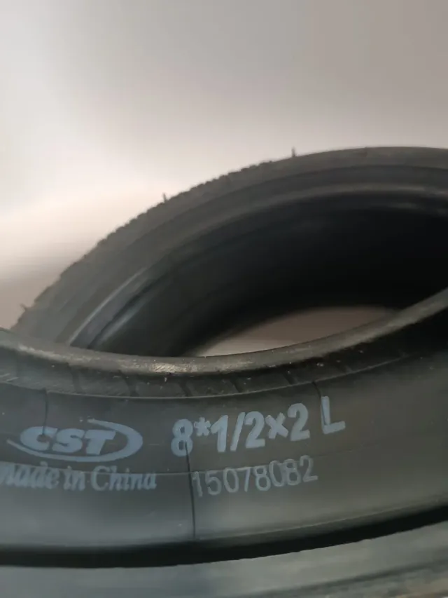 Ruedas y cámaras patinete CST 8 1/2 x 2