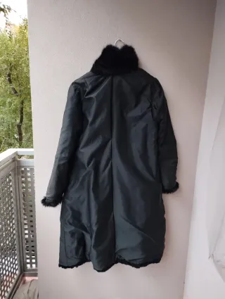 Abrigo vintage de astracán negro