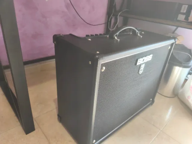 Amplificador Boss Katana-100 Mk II