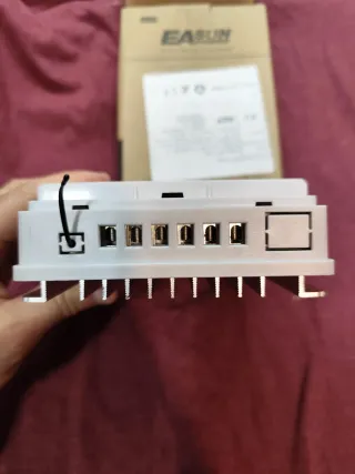 Regulador Solar MPPT Easun 20A