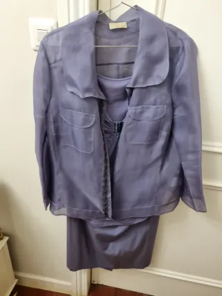 Traje 3 piezas color malva chaqueta y falda