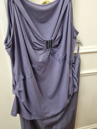 Traje 3 piezas color malva chaqueta y falda