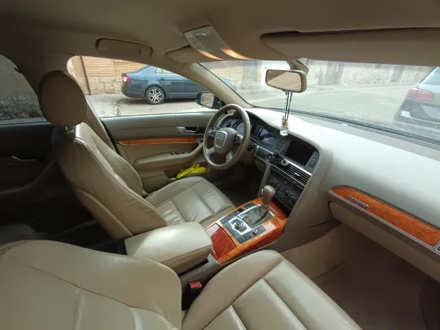 Audi A6 2004