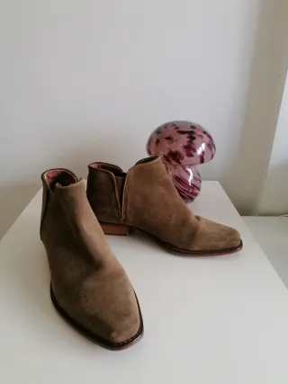 Botines cowboy ante marrón T36