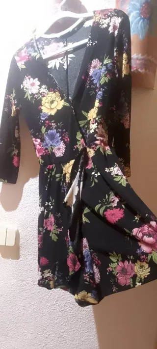 Mono corto floral Breshka talla M