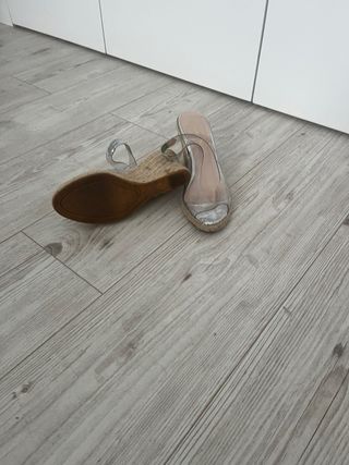 Alpargatas transparentes Lujans talla 38