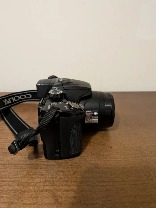 Cámara Nikon Coolpix P500 Negra