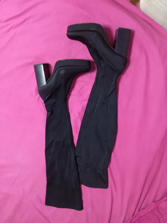 Botas altas de plataforma con tacón