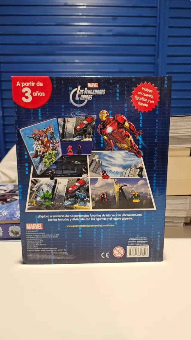 Los vengadores. Libroaventuras: Incluye un cuen...