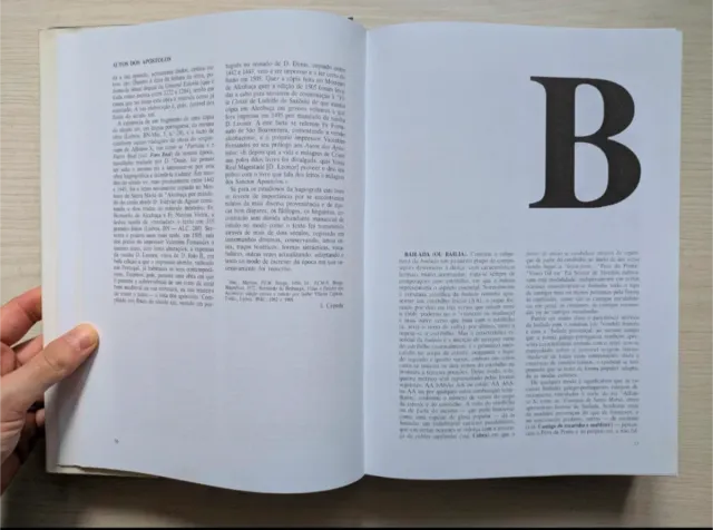 Dicionário da literatura galega e portuguesa