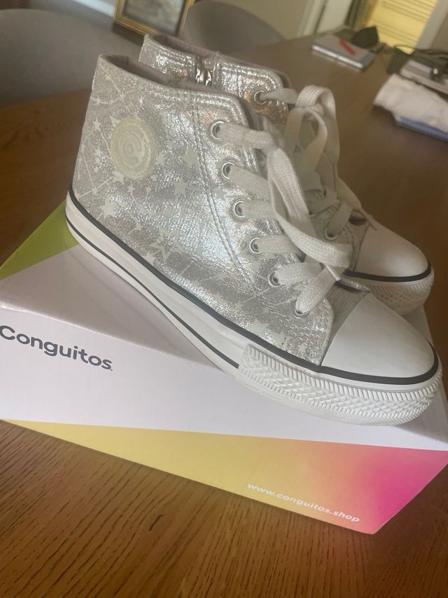 Zapatillas Conguitos, Talla 35.