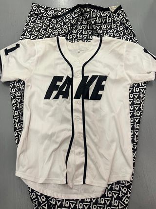 Camiseta FAKE Baseball Blanca Talla M