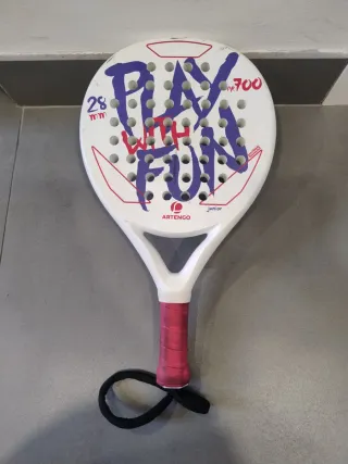 Pala pádel infantil Artengo 700 28 mm. SIN ENVIO