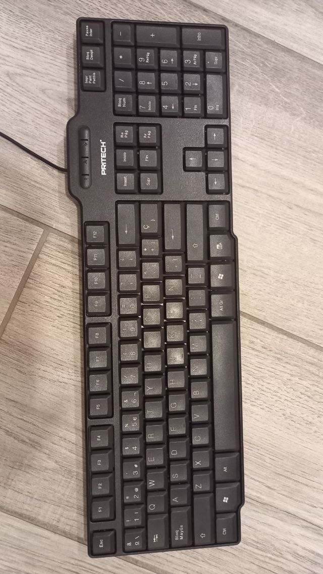 Teclado Pritech Semibajo
